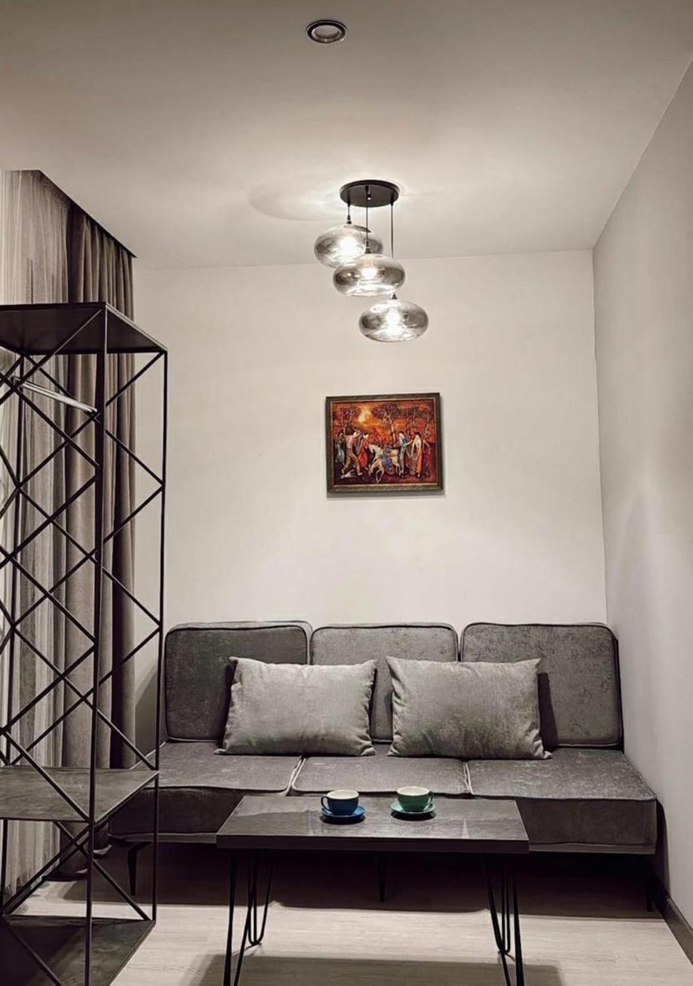 Hotel Varla Kutaisi Bagian luar foto