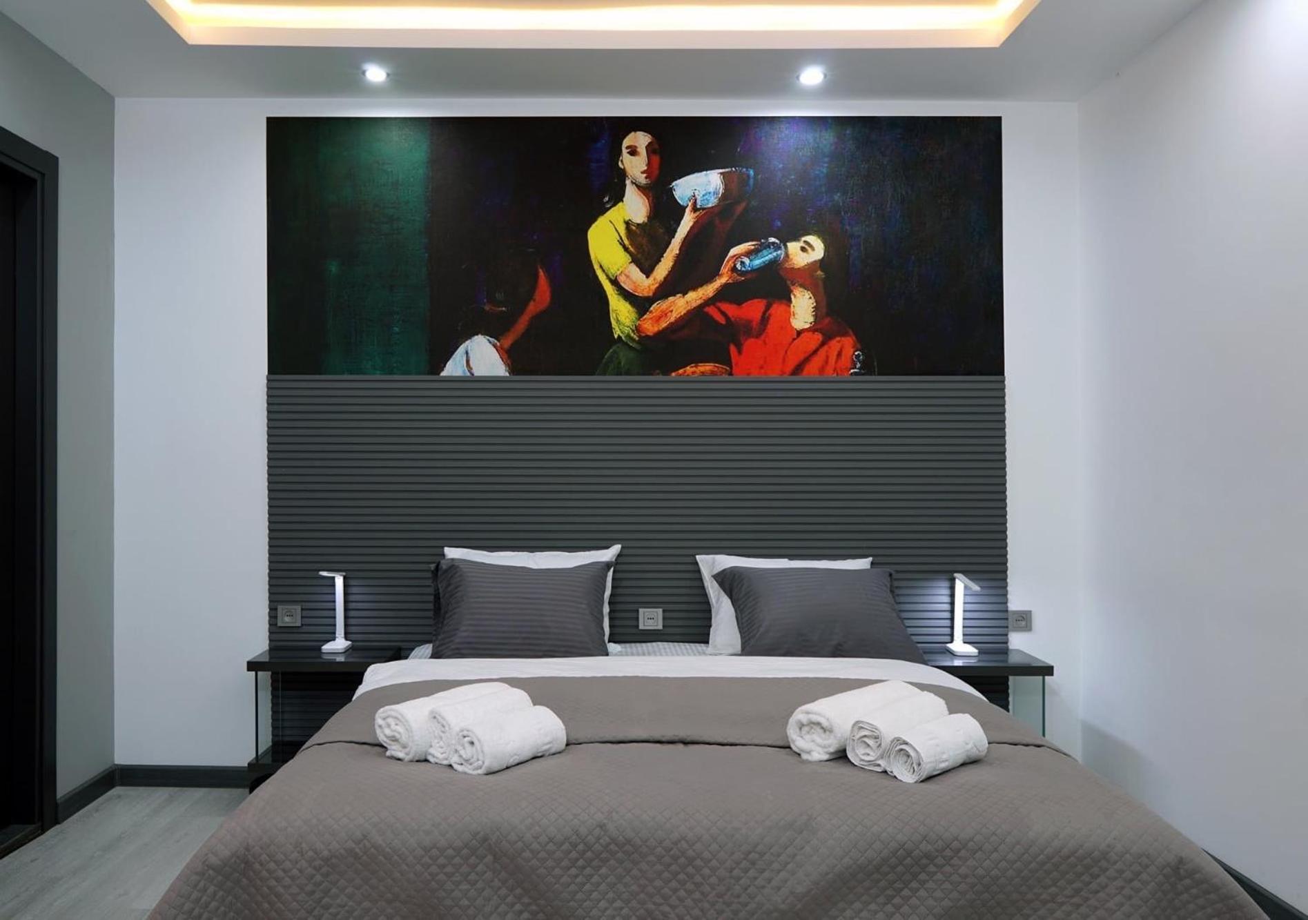 Hotel Varla Kutaisi Bagian luar foto